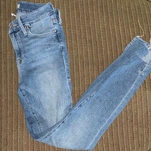Brand new never worn Good American jeans